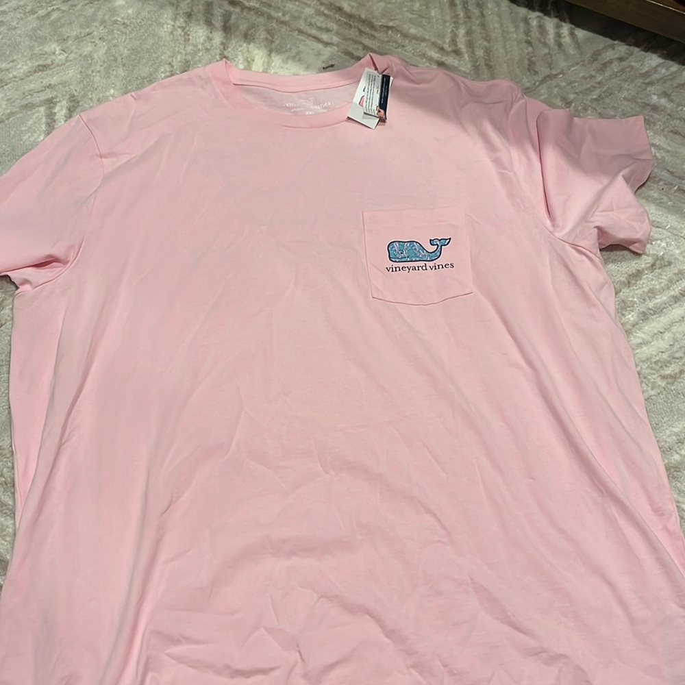 NWT Vineyard Vines Tee
